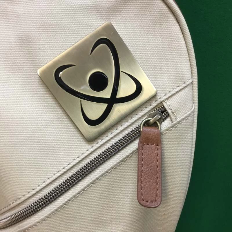 Retro Style Sunday Pencil Carry Bag, Travel Cover & Luggage Bag – 3 Piece Set – Beige And Tan 6 Retro Style Sunday Pencil Carry Bag, Travel Cover & Luggage Bag – 3 Piece Set – Beige And Tan - Image 4