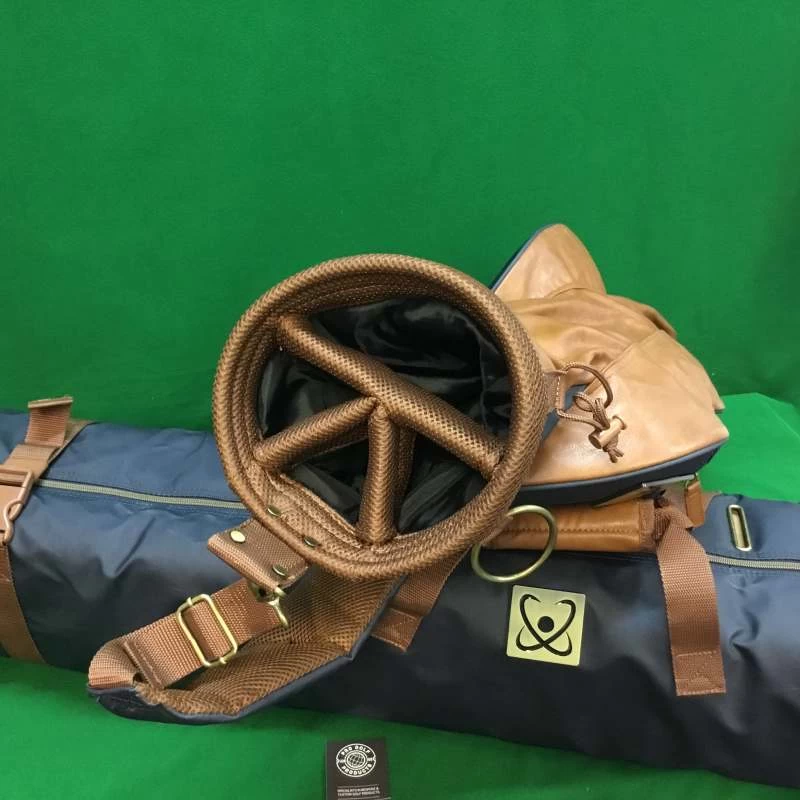 Retro Vintage Golf Sunday Pencil Carry Bag, Travel Cover & Luggage Case – 3 Piece Set – Navy And Tan 8 Retro Vintage Golf Sunday Pencil Carry Bag, Travel Cover & Luggage Case – 3 Piece Set – Navy And Tan - Image 6